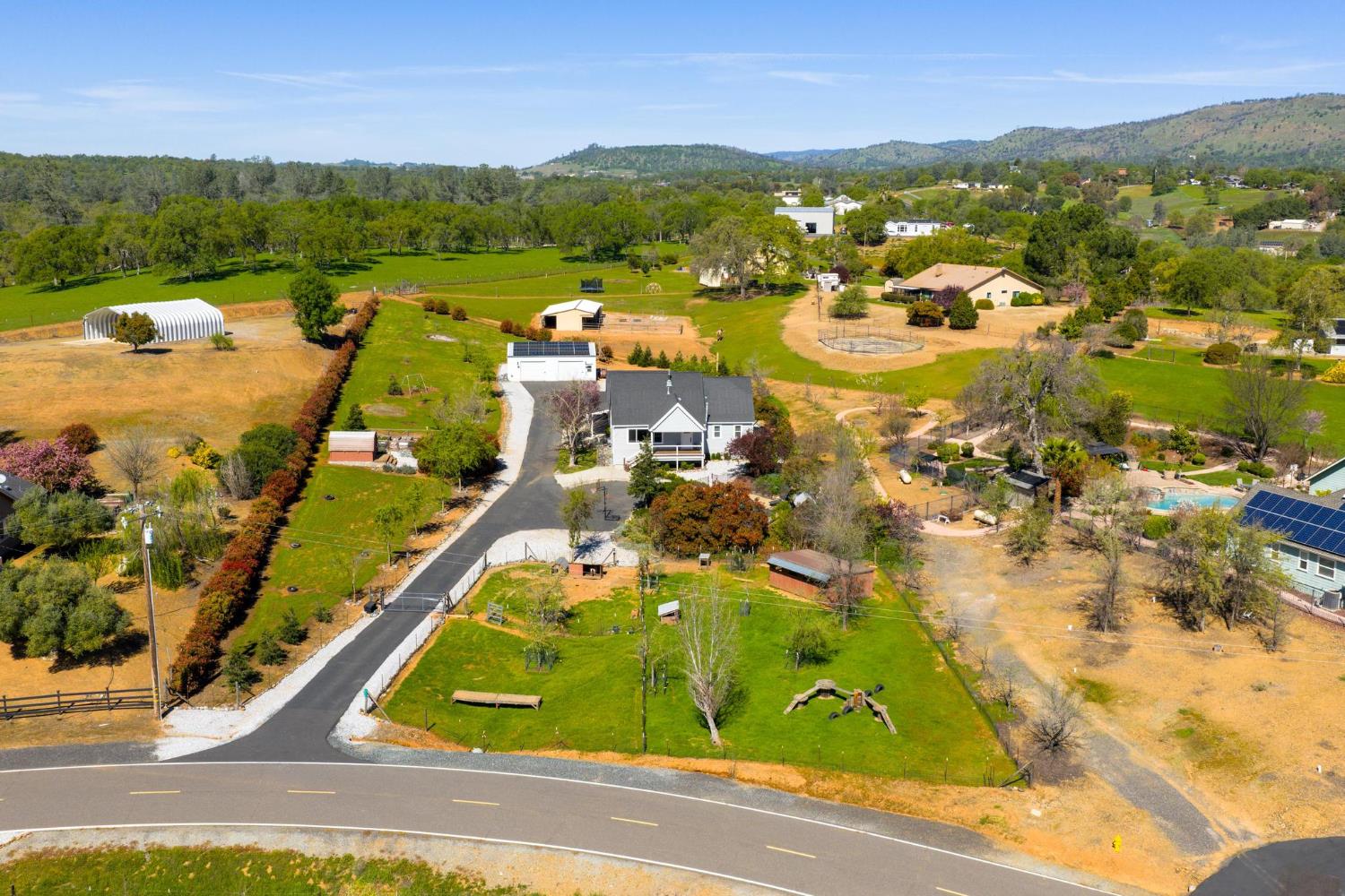 1815 Hoya Ct, Copperopolis, CA 95228