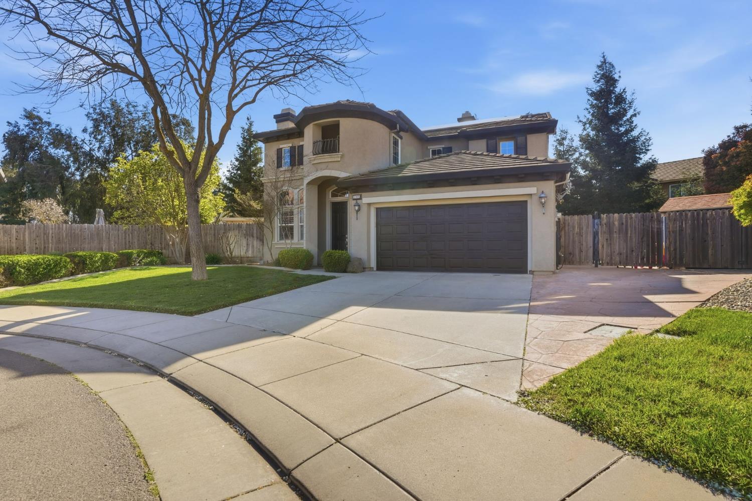 2305 Paper Bark Ct, Modesto, CA 95355