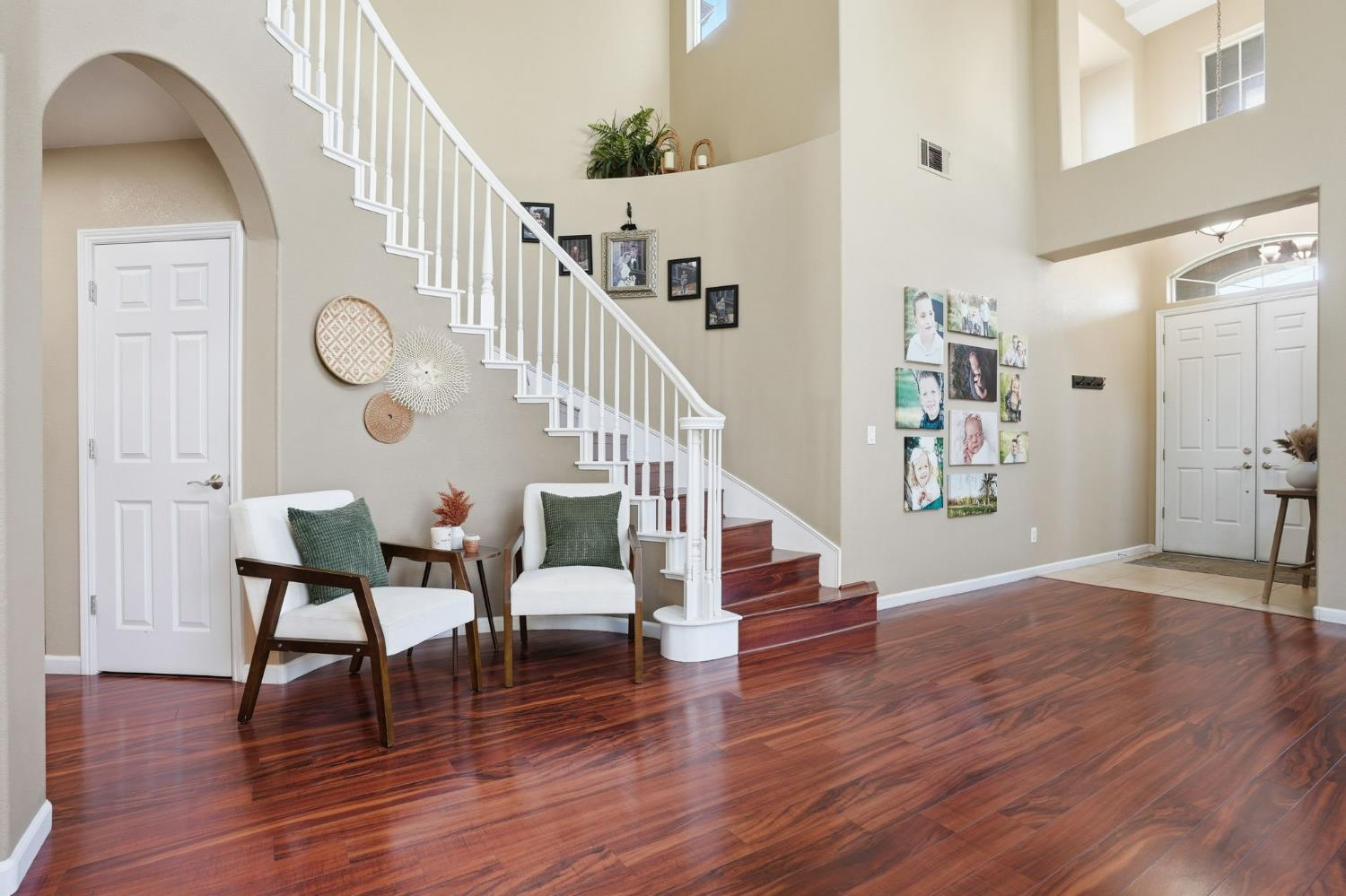 2305 Paper Bark Ct, Modesto, CA 95355