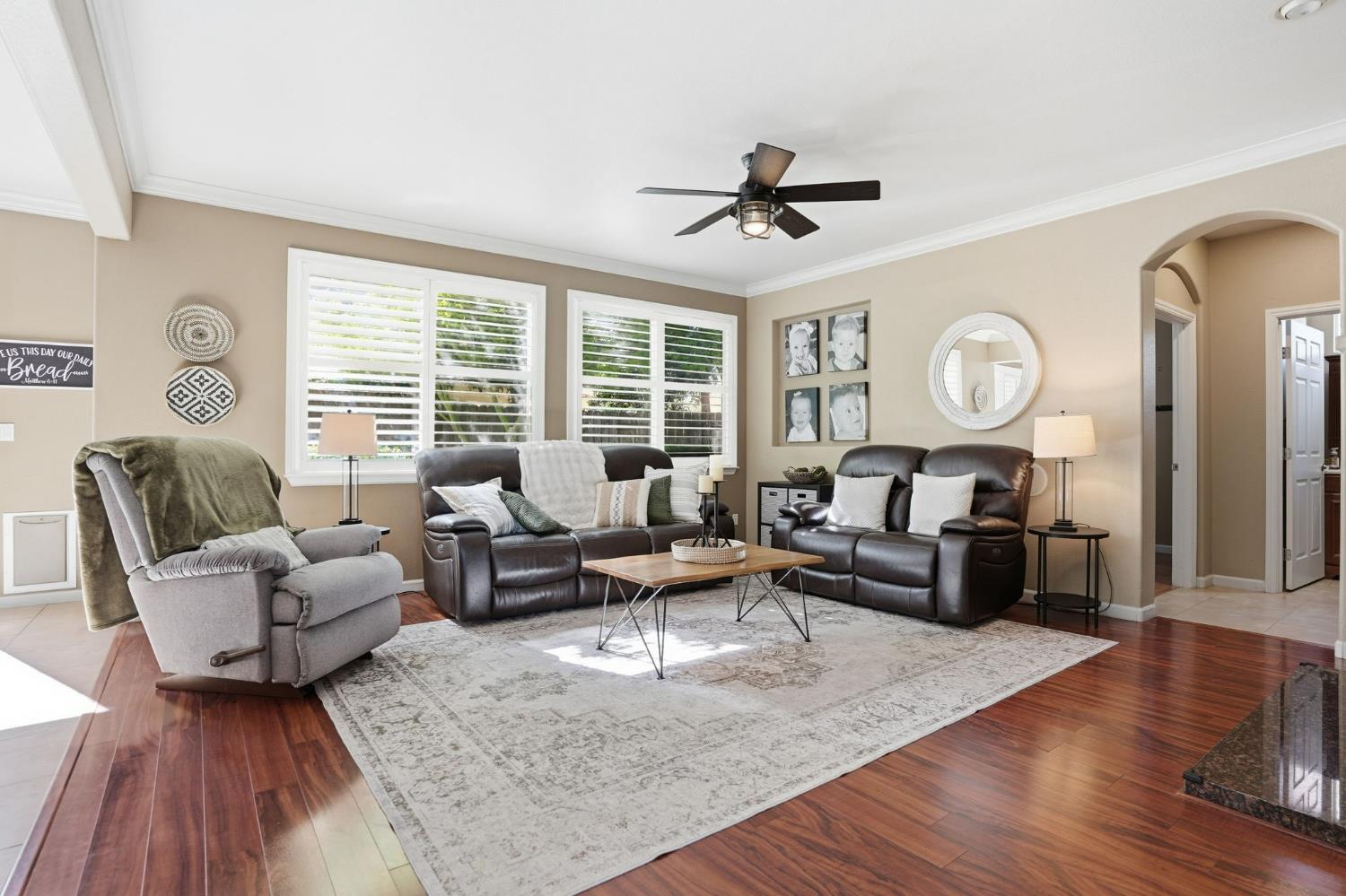 2305 Paper Bark Ct, Modesto, CA 95355