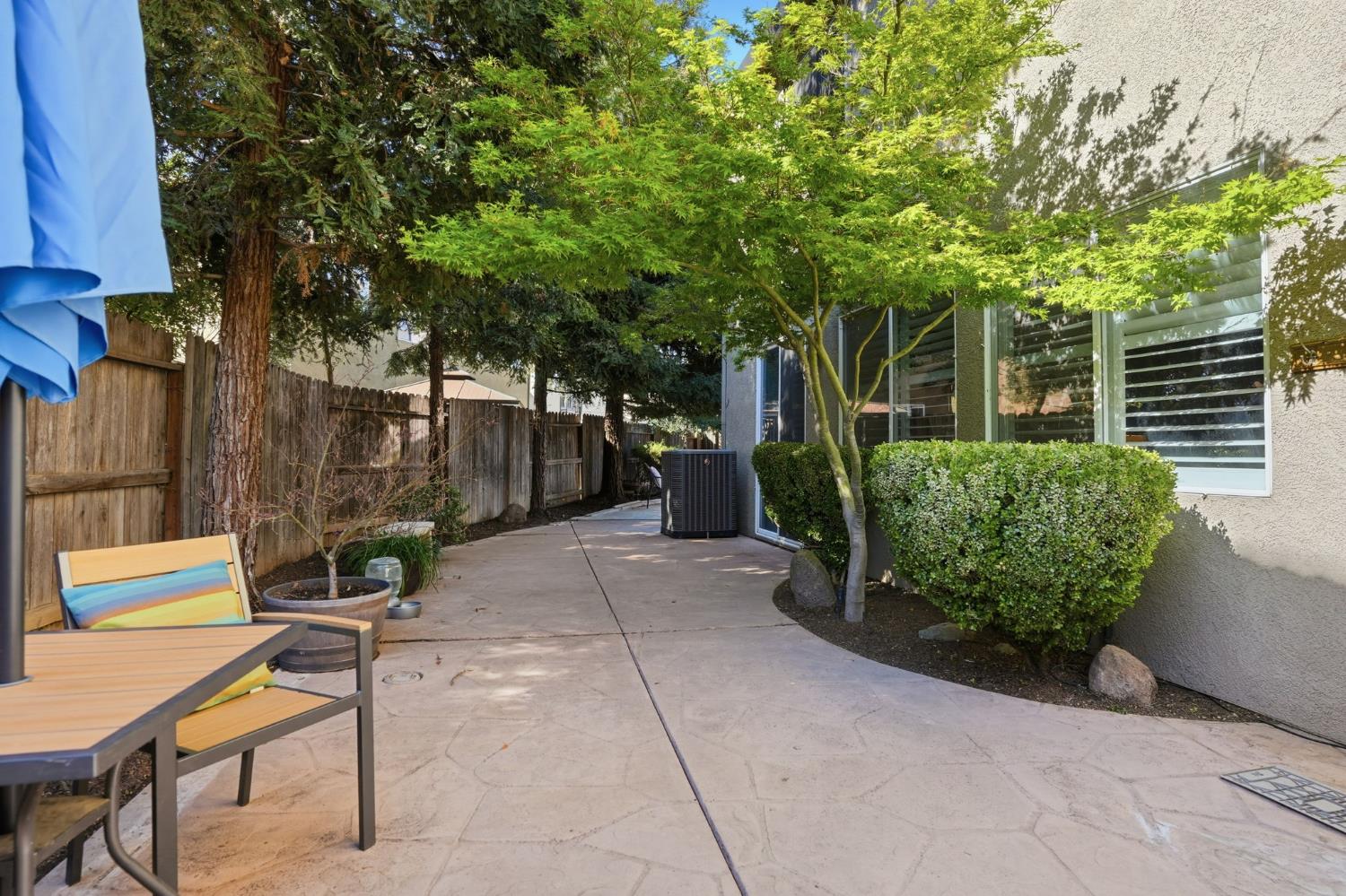 2305 Paper Bark Ct, Modesto, CA 95355