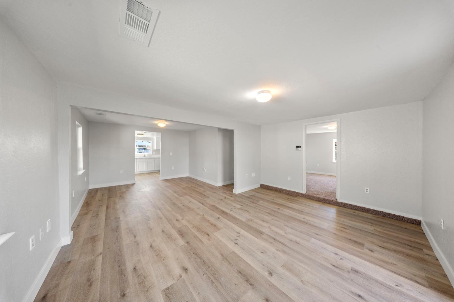 408 Thrasher Ave, Modesto, CA 95354