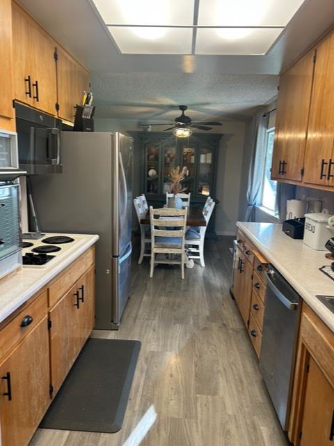 1500 Walnut St, Oakdale, CA 95361