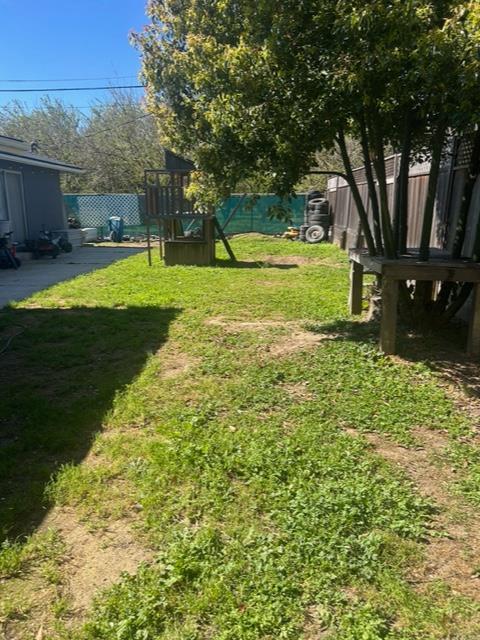 1500 Walnut St, Oakdale, CA 95361