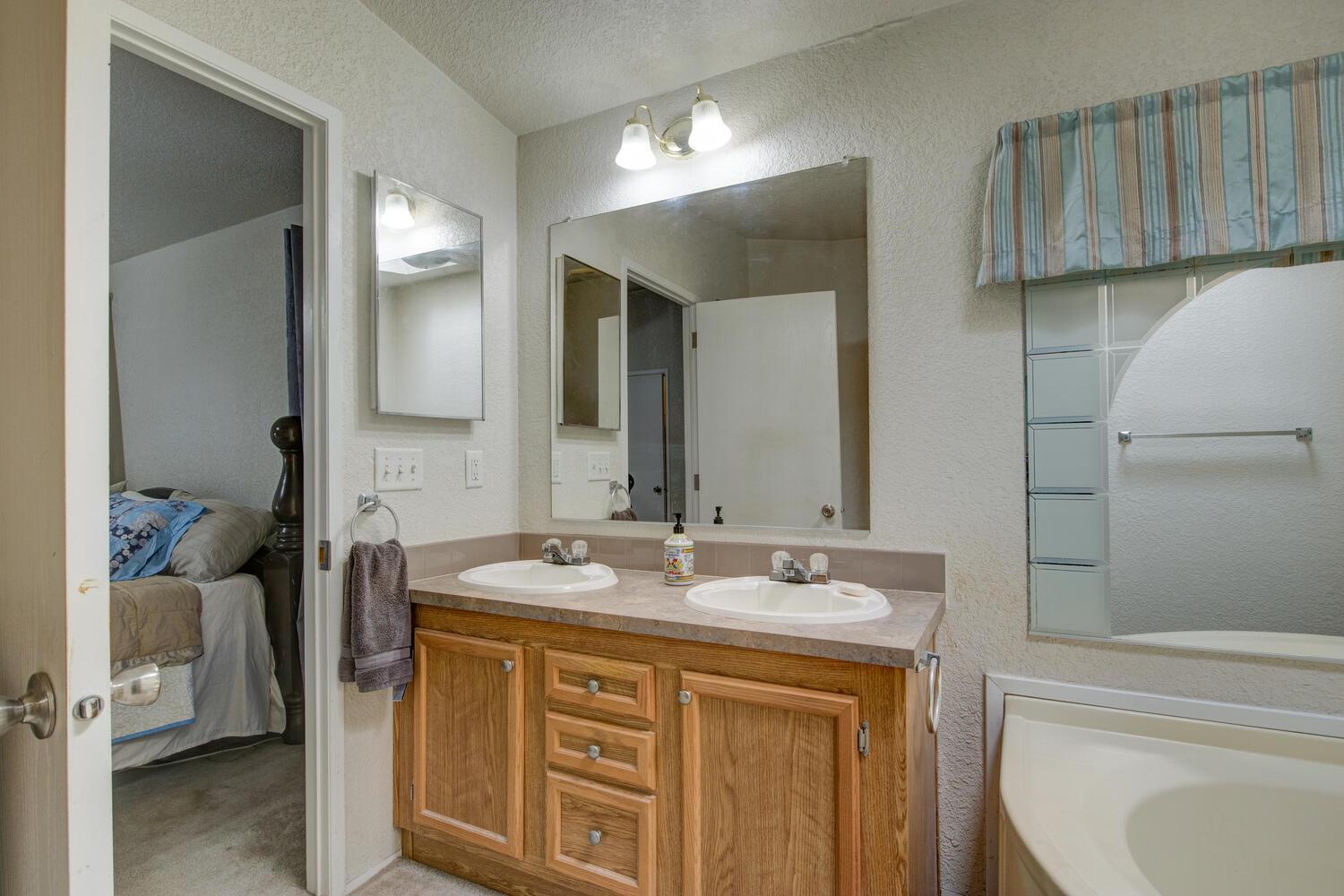 2312 Pepito Dr, La Grange, CA 95329