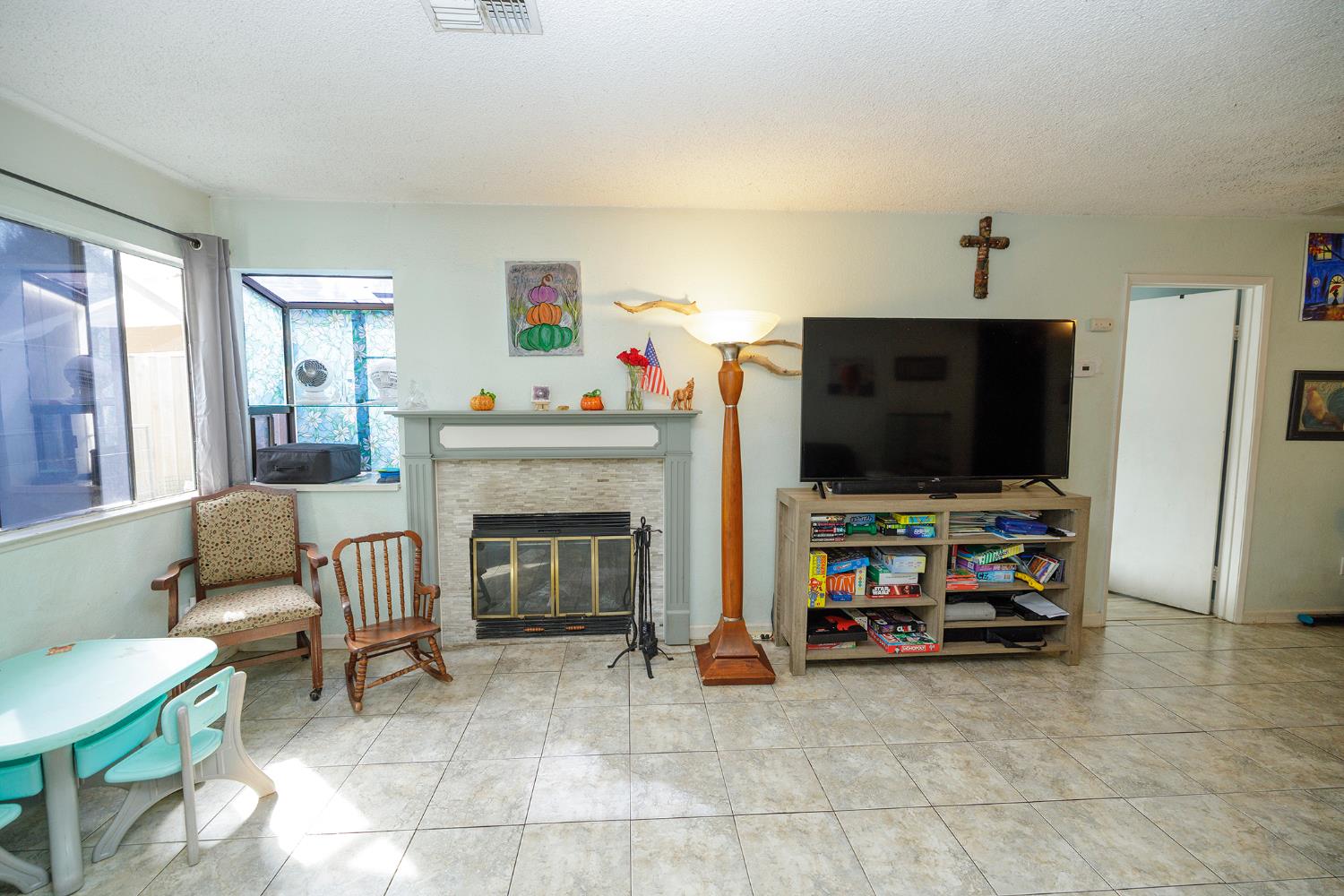 3400 Kingswood Dr #5, Modesto, CA 95355