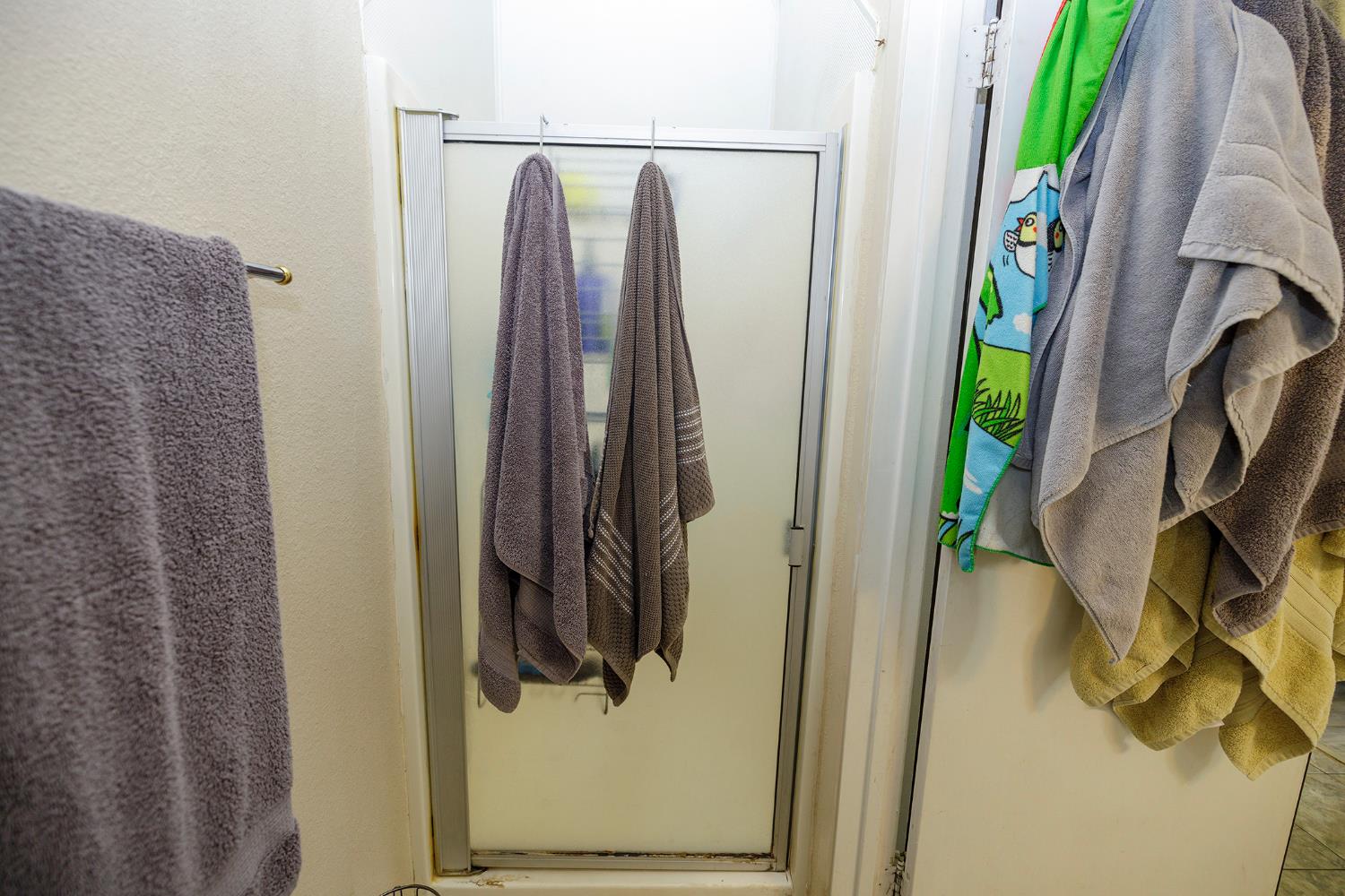 3400 Kingswood Dr #5, Modesto, CA 95355