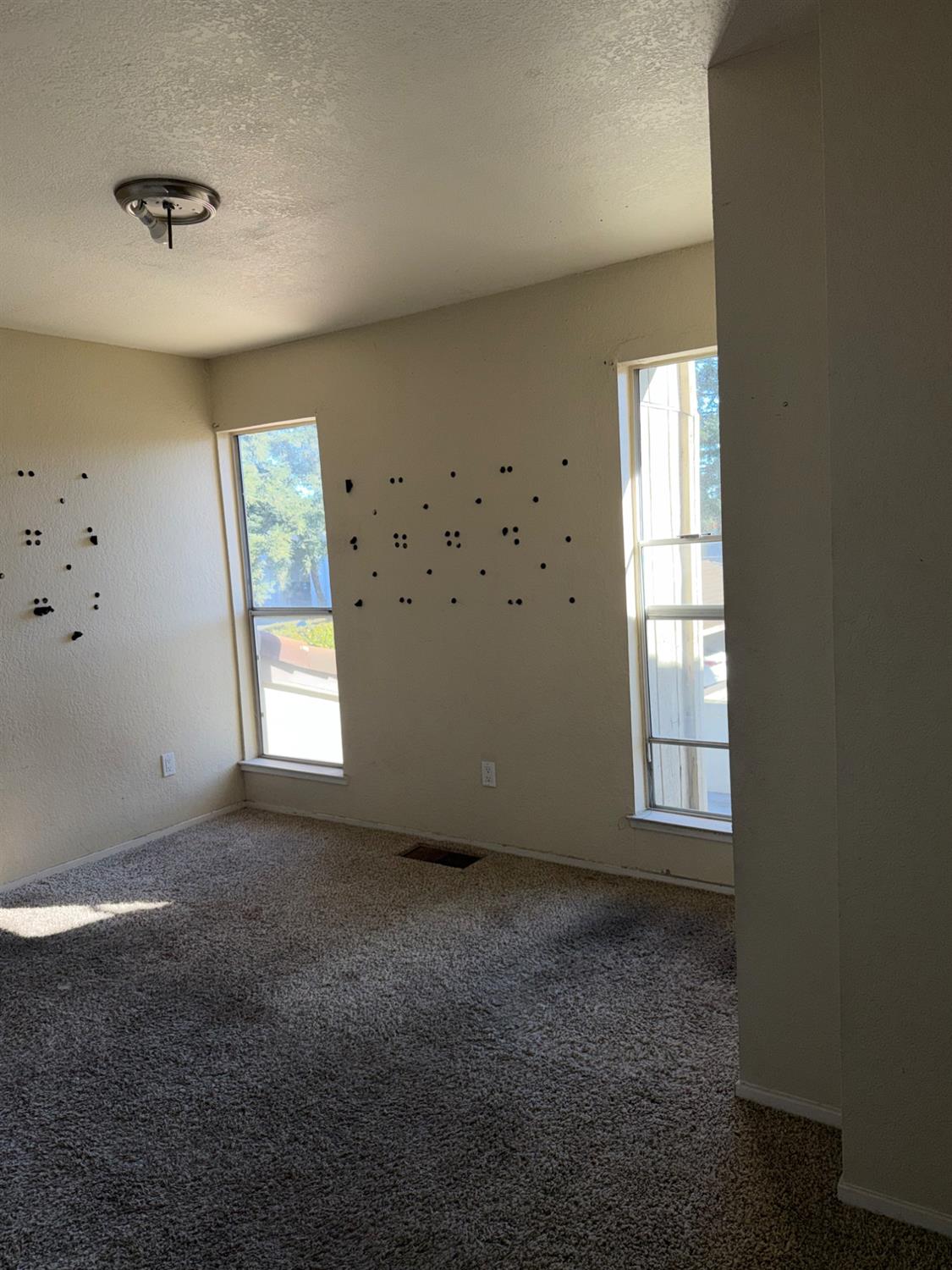 2108 Mount Vernon Dr #E, Modesto, CA 95350