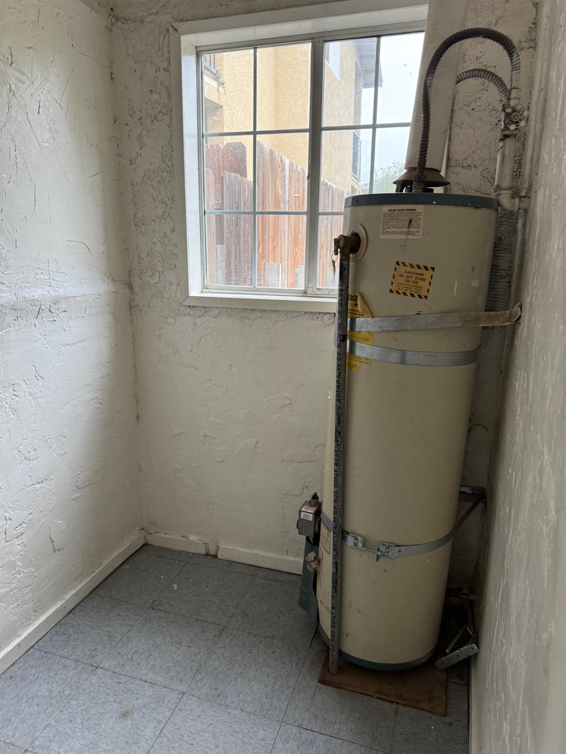 137 139 Sycamore St, Madera, CA 93638