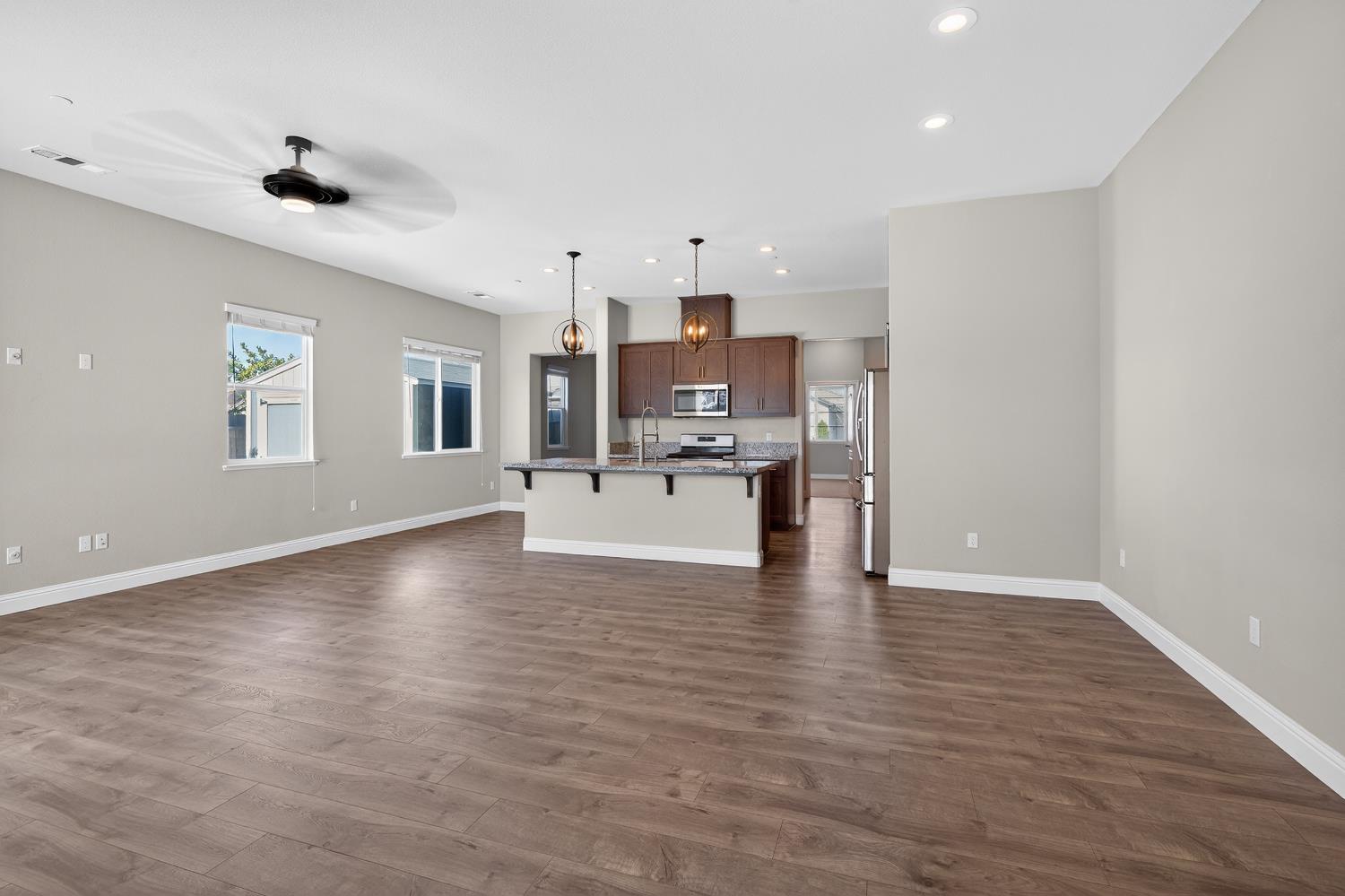 1290 Nascimento Ct, Manteca, CA 95337