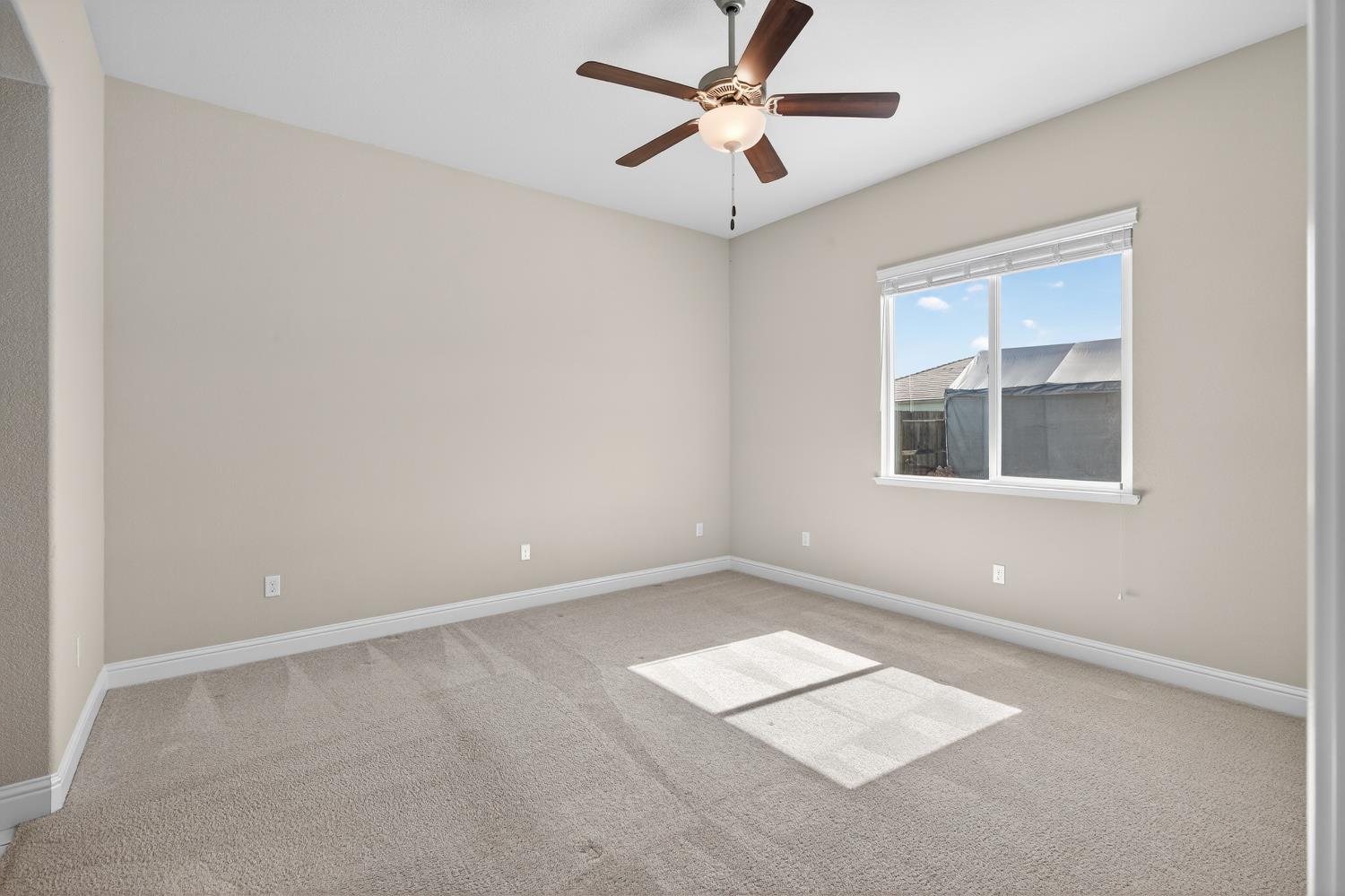 1290 Nascimento Ct, Manteca, CA 95337