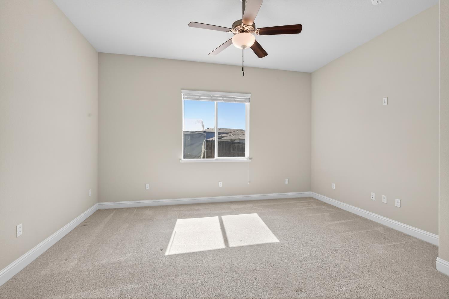 1290 Nascimento Ct, Manteca, CA 95337