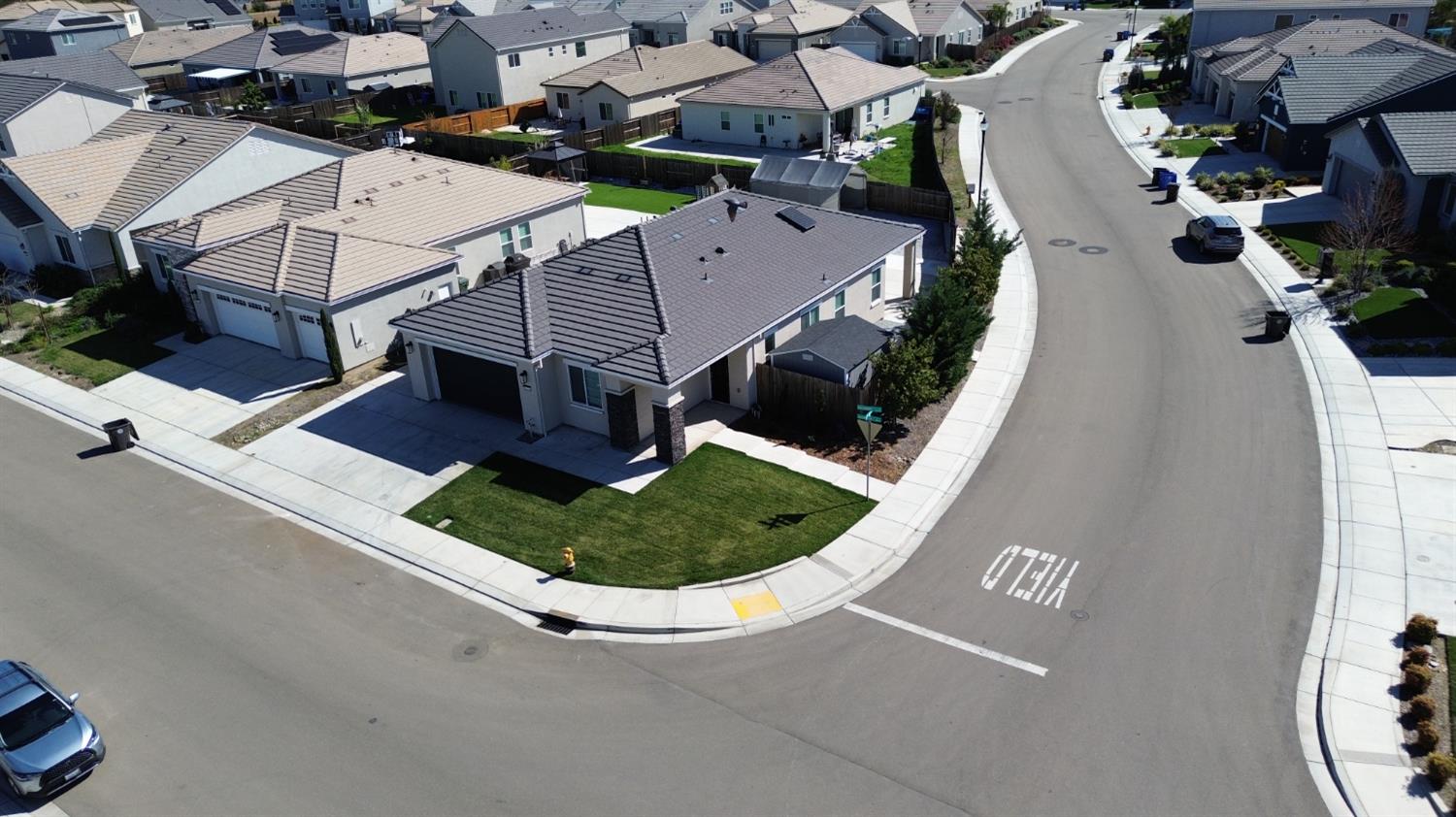 1290 Nascimento Ct, Manteca, CA 95337