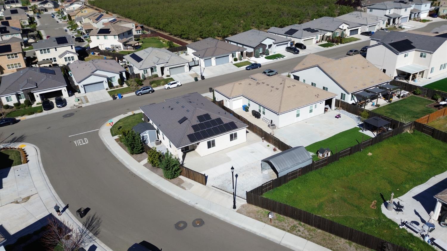 1290 Nascimento Ct, Manteca, CA 95337