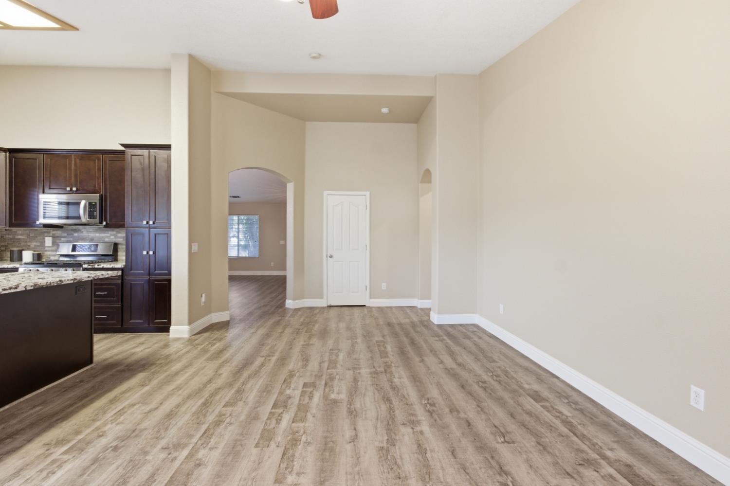 2089 Patriotic Dr, Atwater, CA 95301