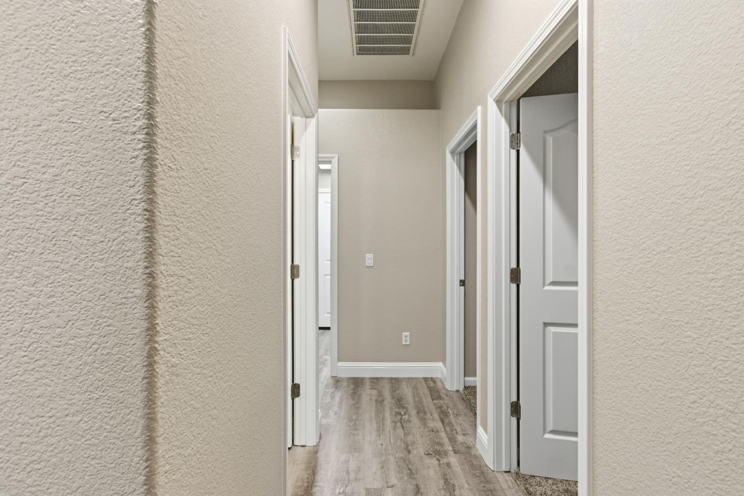 2089 Patriotic Dr, Atwater, CA 95301