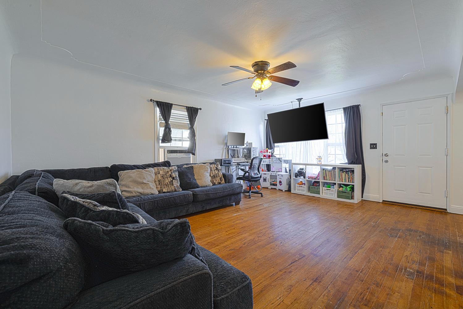 1030 Alpha Rd, Turlock, CA 95380