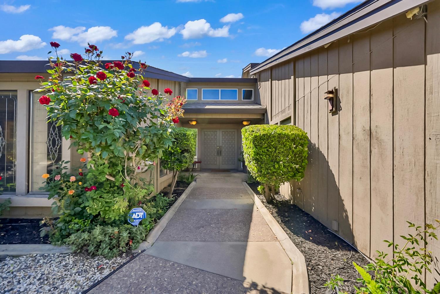 1109 Springcreek Dr, Modesto, CA 95355