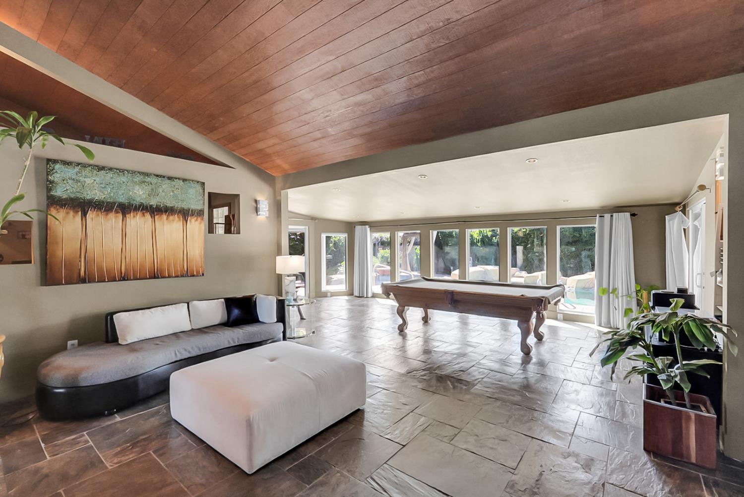 1109 Springcreek Dr, Modesto, CA 95355