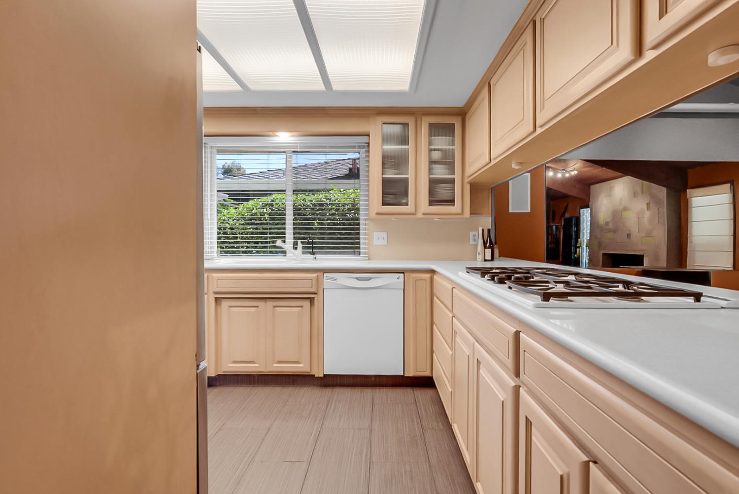 1109 Springcreek Dr, Modesto, CA 95355