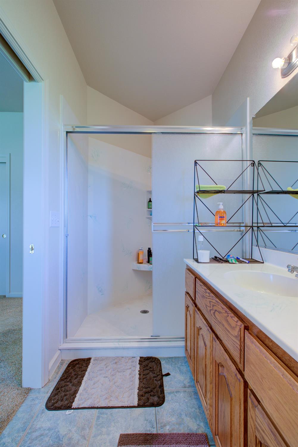 9681 Wamble Rd, Oakdale, CA 95361