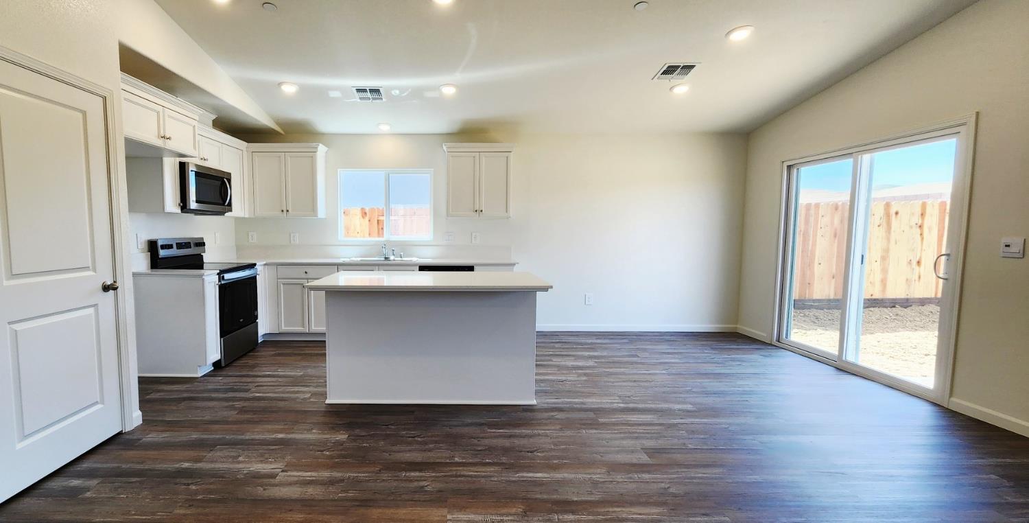 224 Teton Ranch Way, Patterson, CA 95363