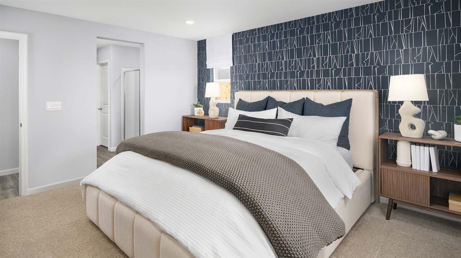 1657 Pacific Dr, Los Banos, CA 93635