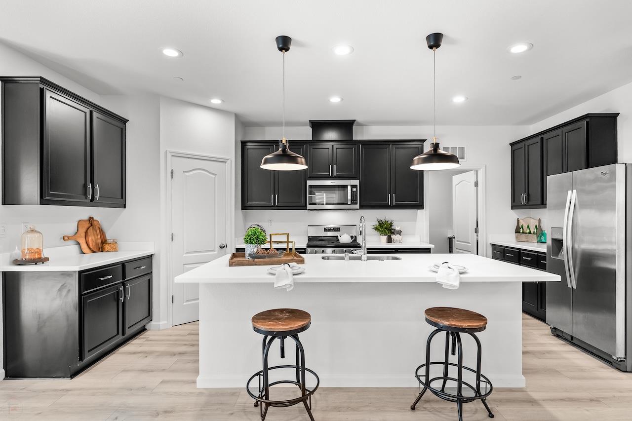 292 Postma St, Manteca, CA 95337