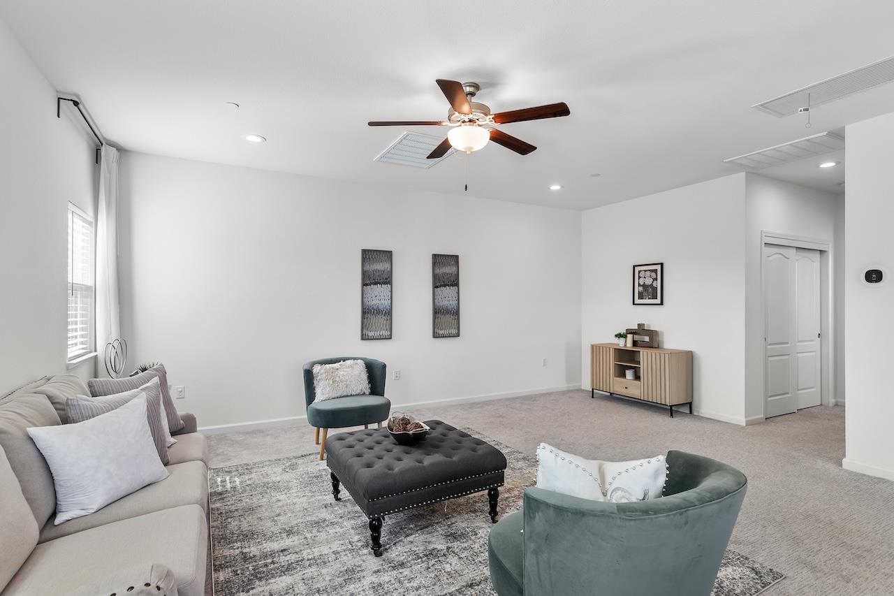 292 Postma St, Manteca, CA 95337