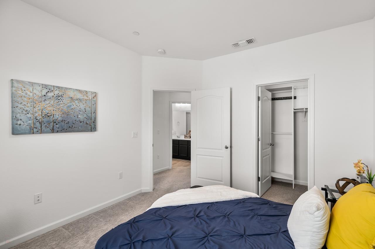 292 Postma St, Manteca, CA 95337