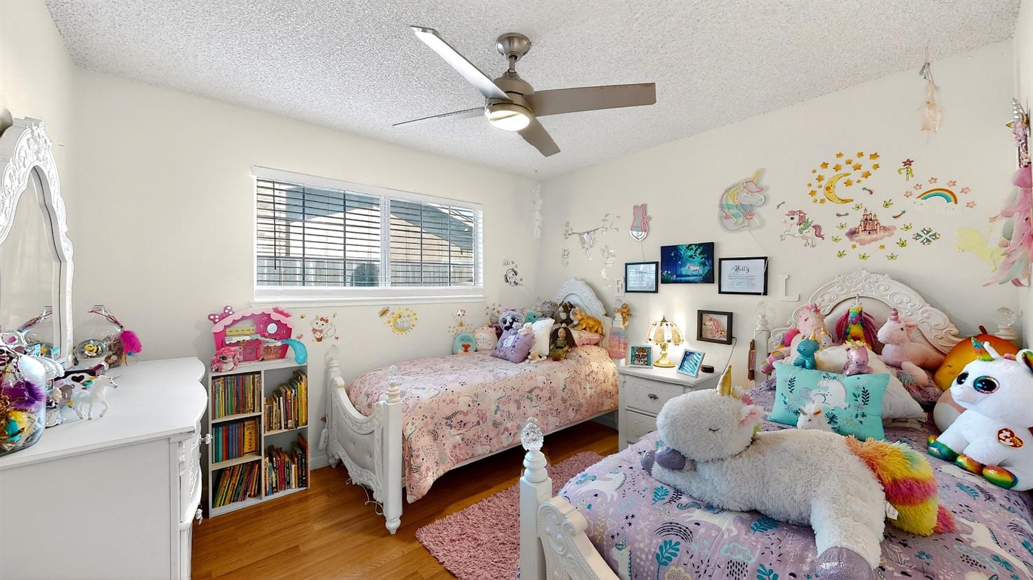 2140 Rochelle Ave, Turlock, CA 95382