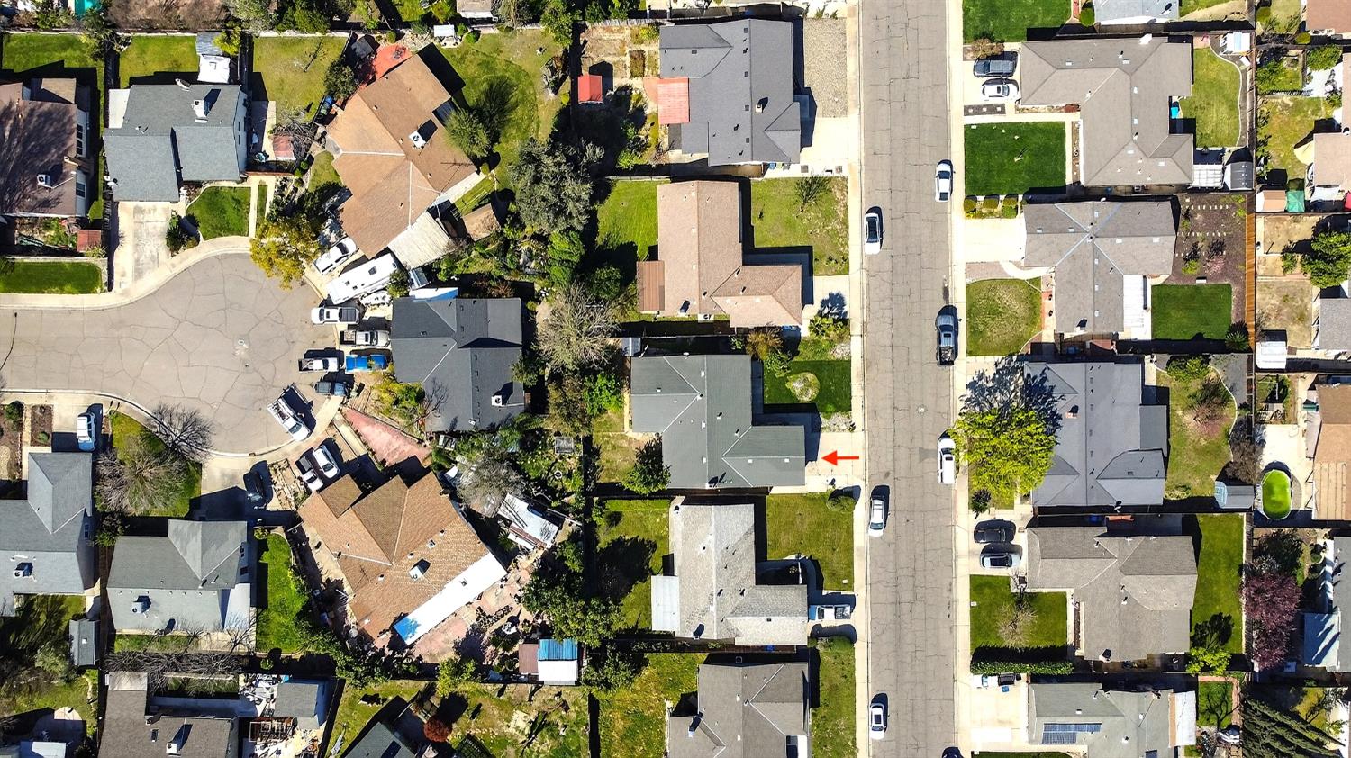 2140 Rochelle Ave, Turlock, CA 95382