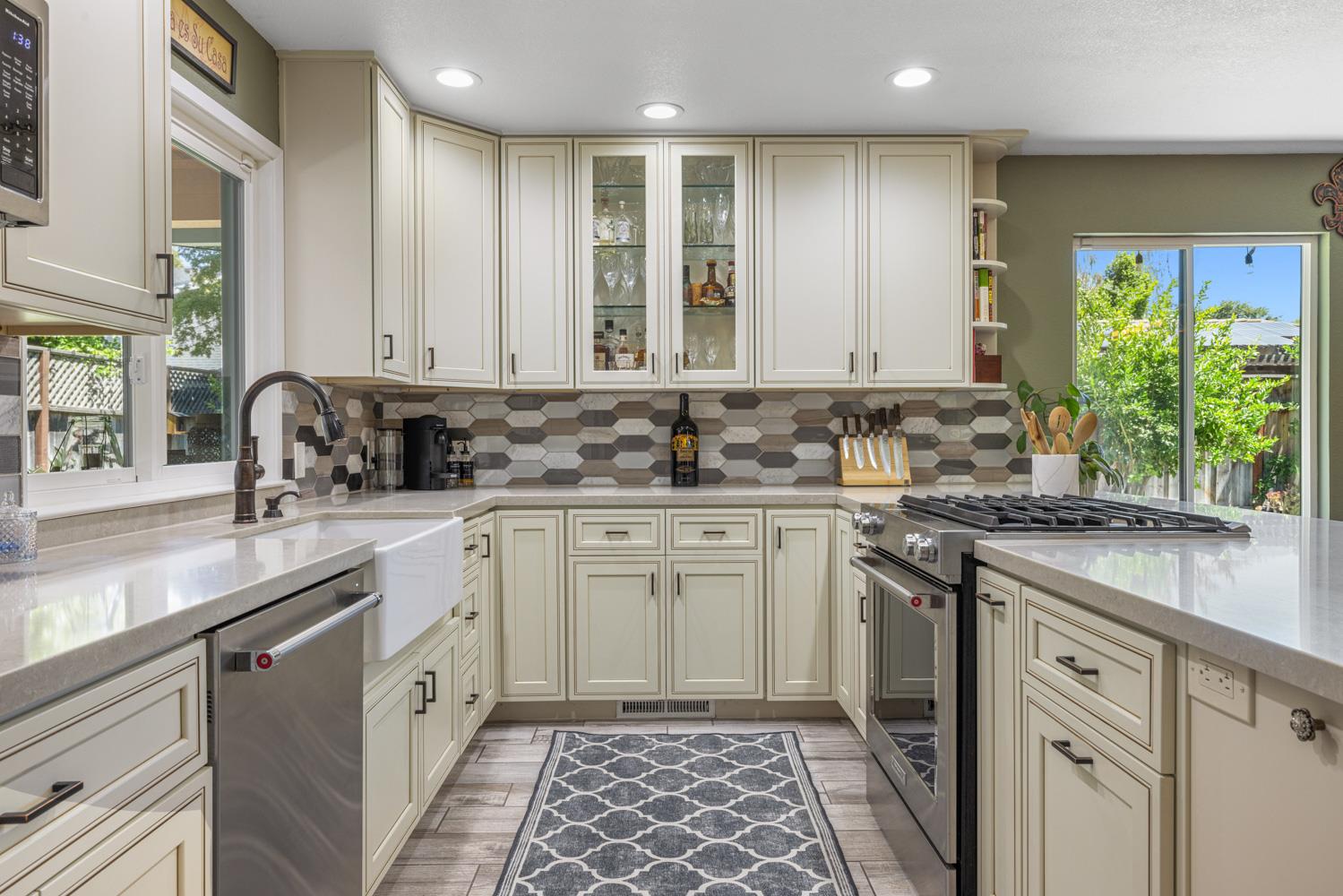 3712 Corte Madera Ave, Modesto, CA 95356