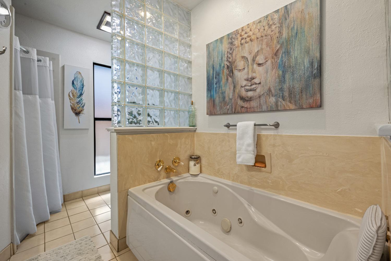 3712 Corte Madera Ave, Modesto, CA 95356