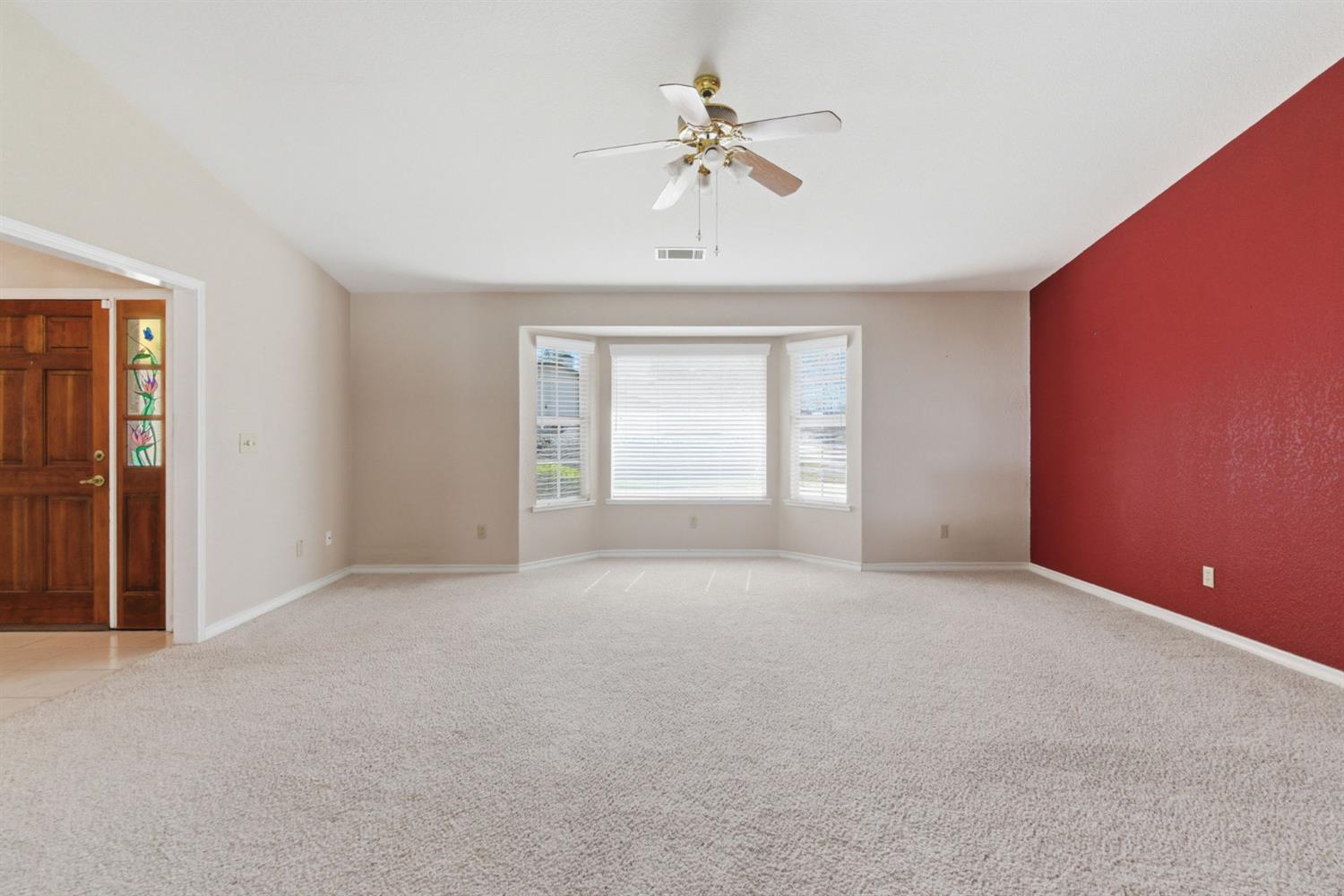 380 Garden Circle Dr, Manteca, CA 95336