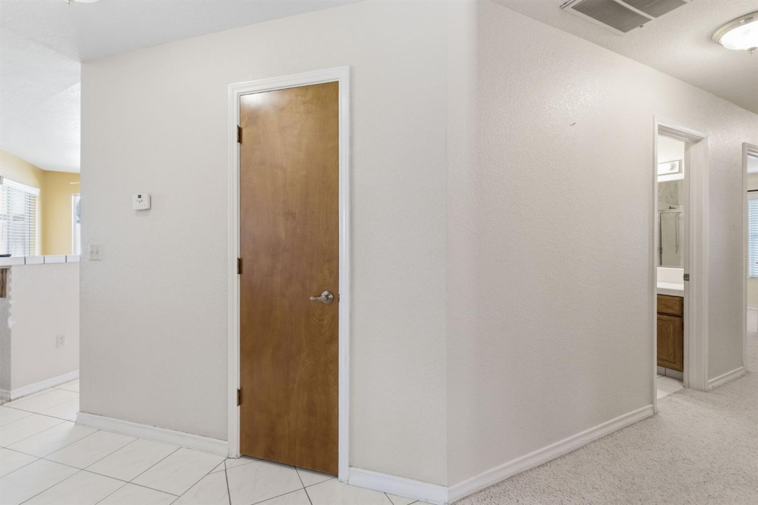 380 Garden Circle Dr, Manteca, CA 95336