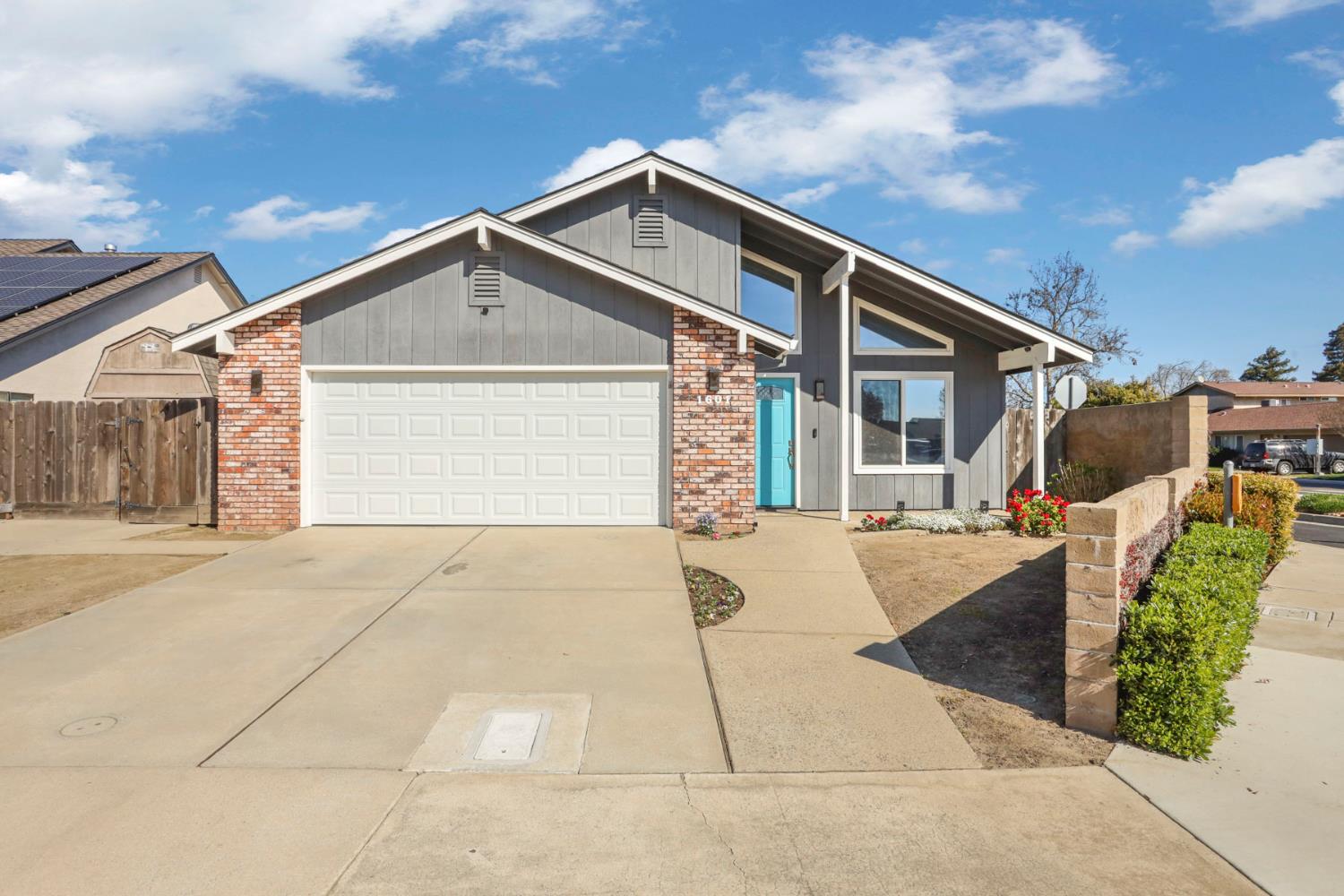 1601 Stanley Dr, Ripon, CA 95366