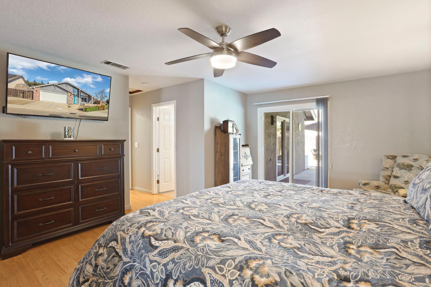 1601 Stanley Dr, Ripon, CA 95366