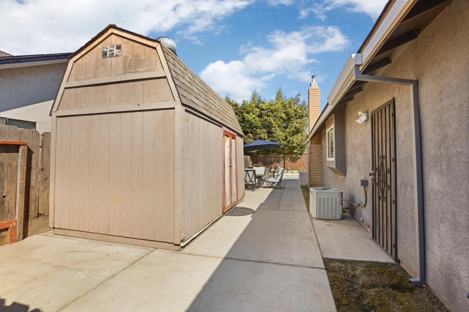 1601 Stanley Dr, Ripon, CA 95366