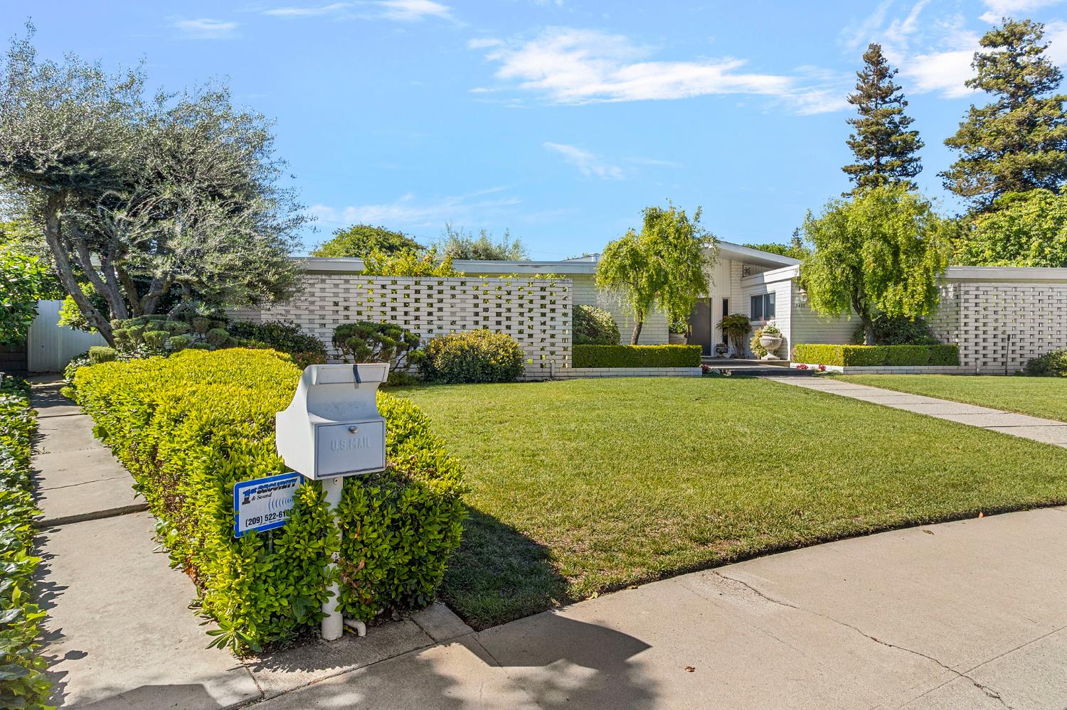 3400 Norwich Ln, Modesto, CA 95350