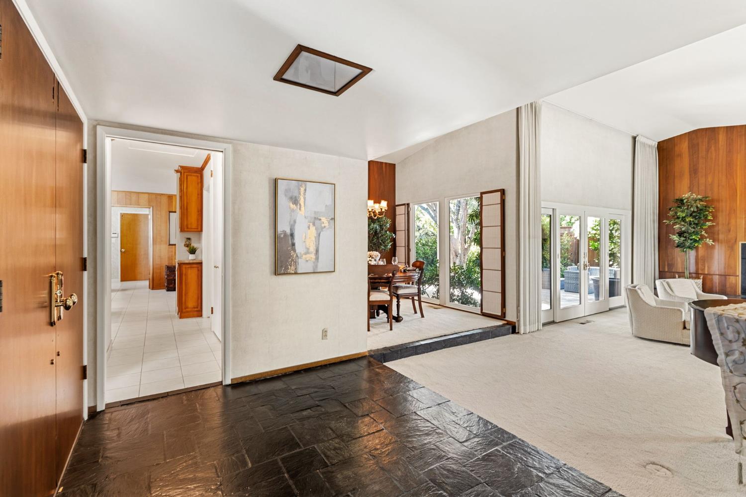 3400 Norwich Ln, Modesto, CA 95350