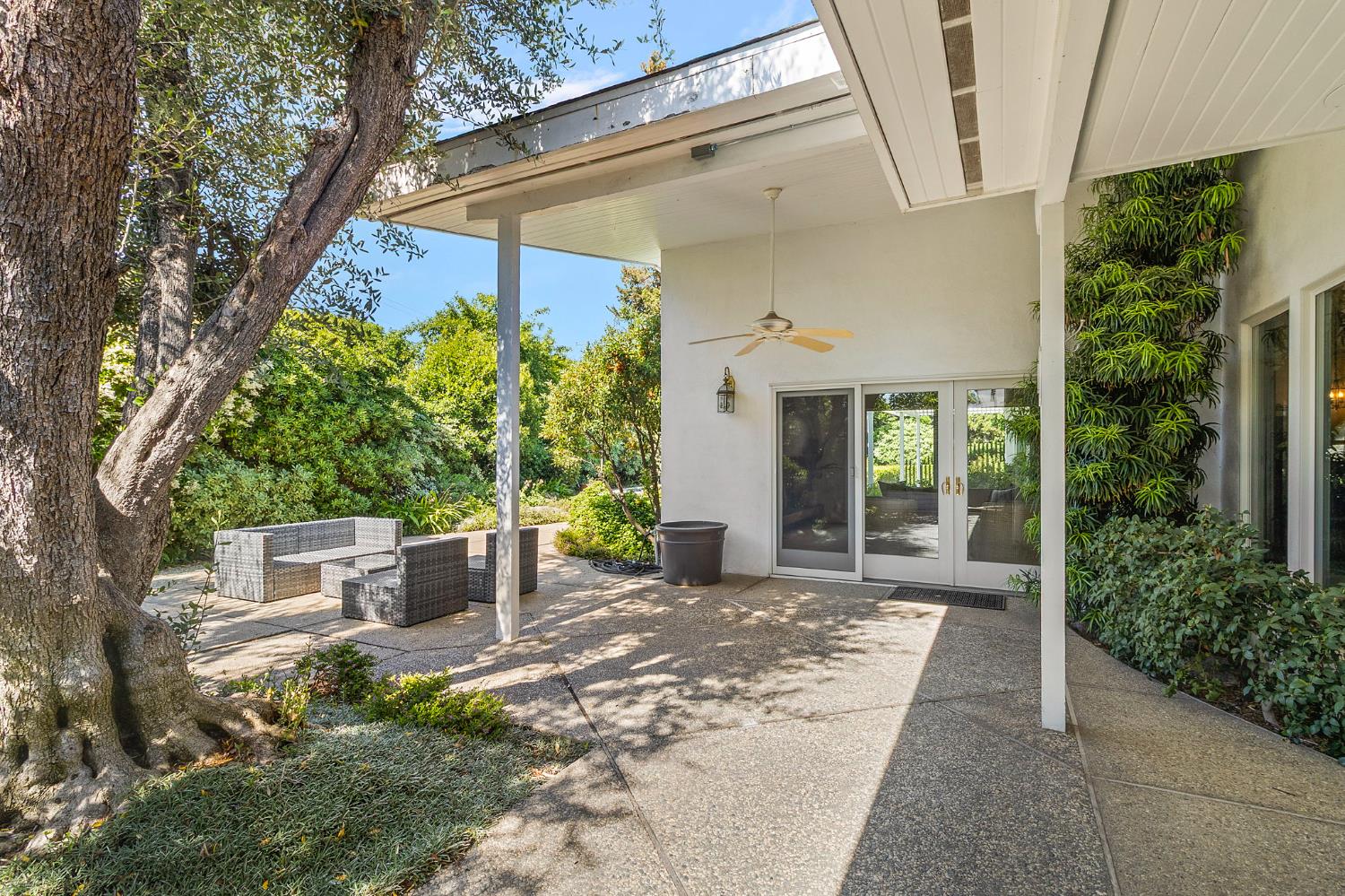 3400 Norwich Ln, Modesto, CA 95350