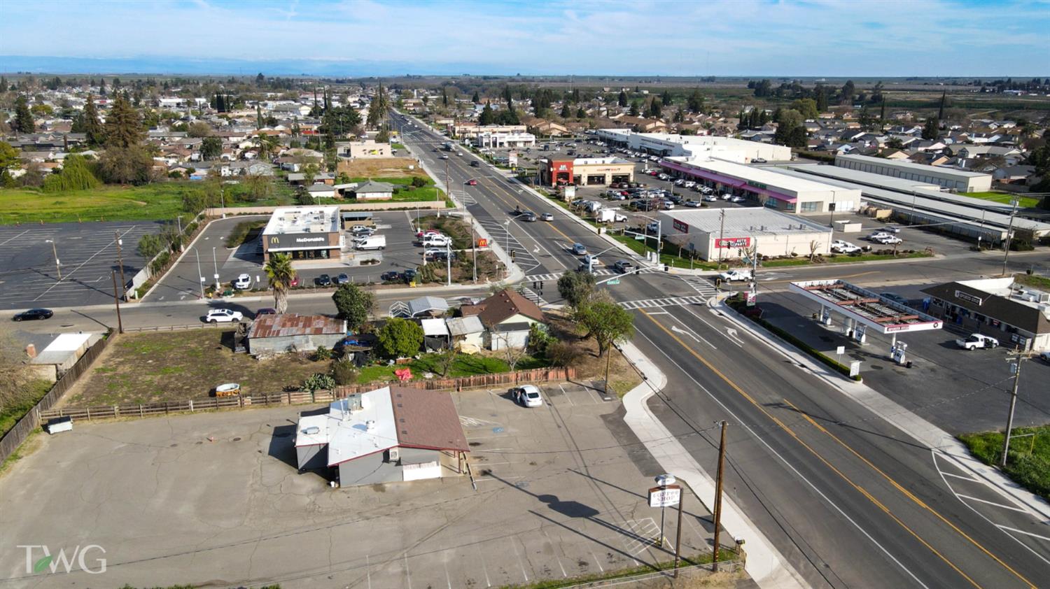 12073 Yosemite Blvd, Waterford, CA 95386