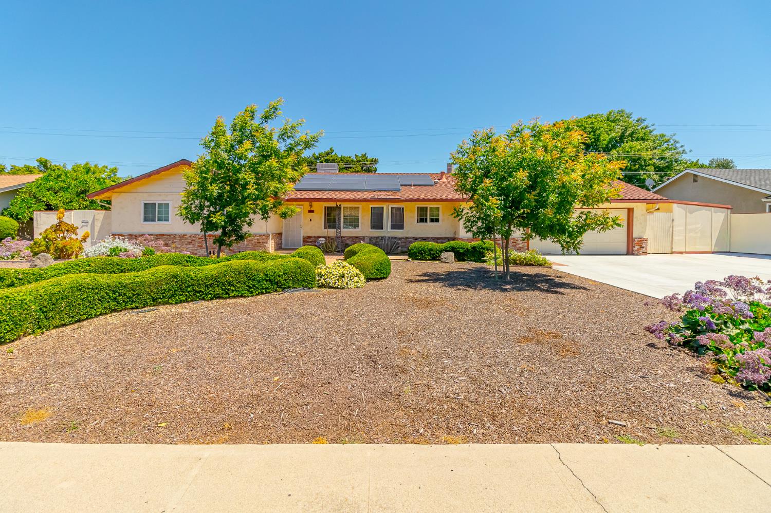 1036 Lakewood Ave, Modesto, CA 95355