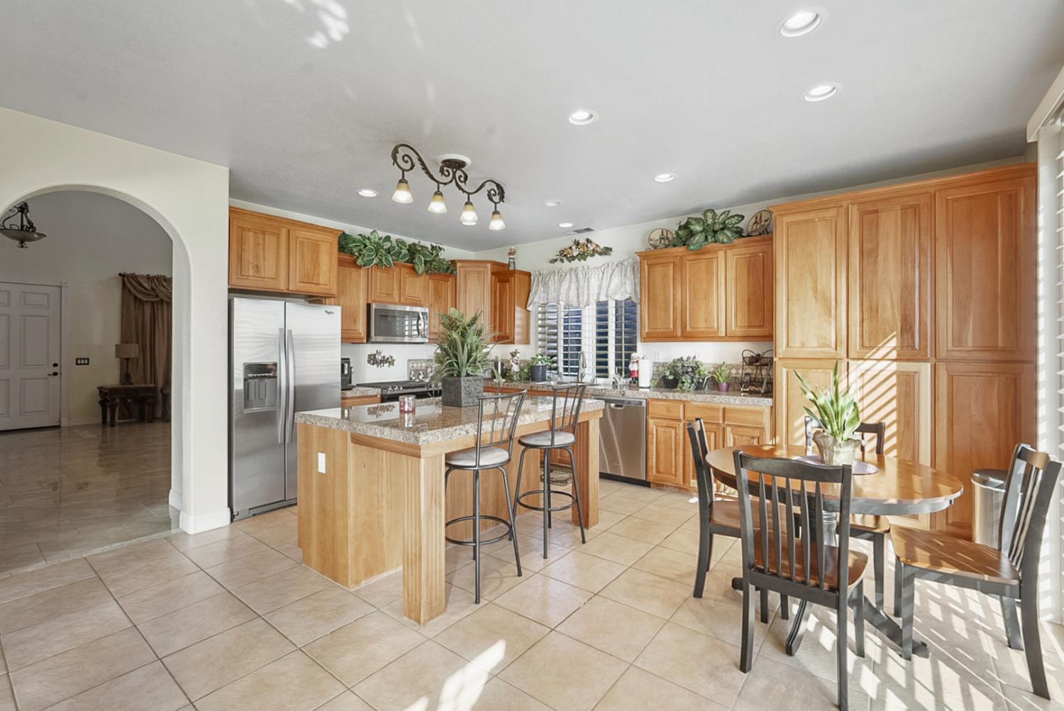 9470 Hillsborough Way, Chowchilla, CA 93610