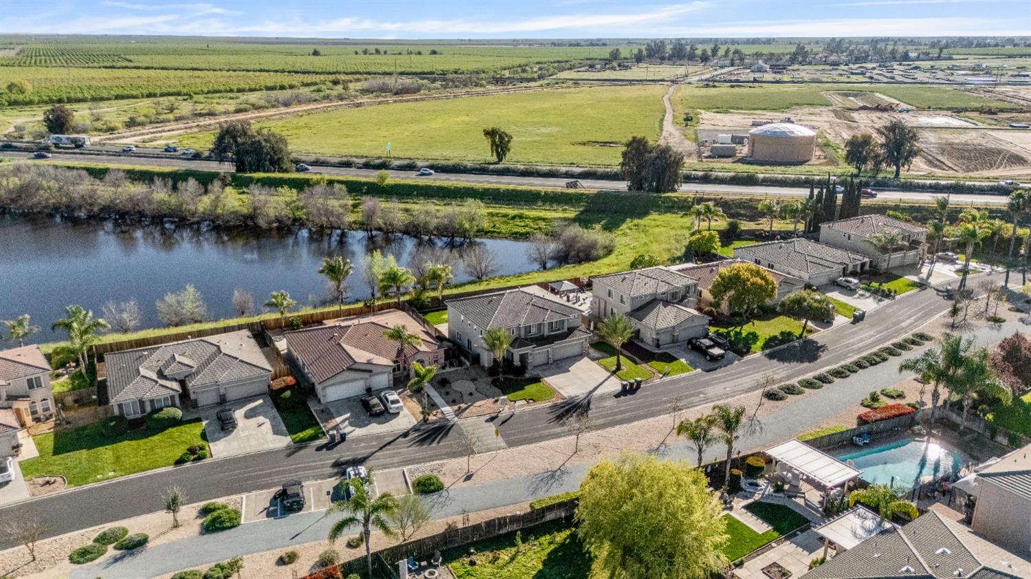 9470 Hillsborough Way, Chowchilla, CA 93610