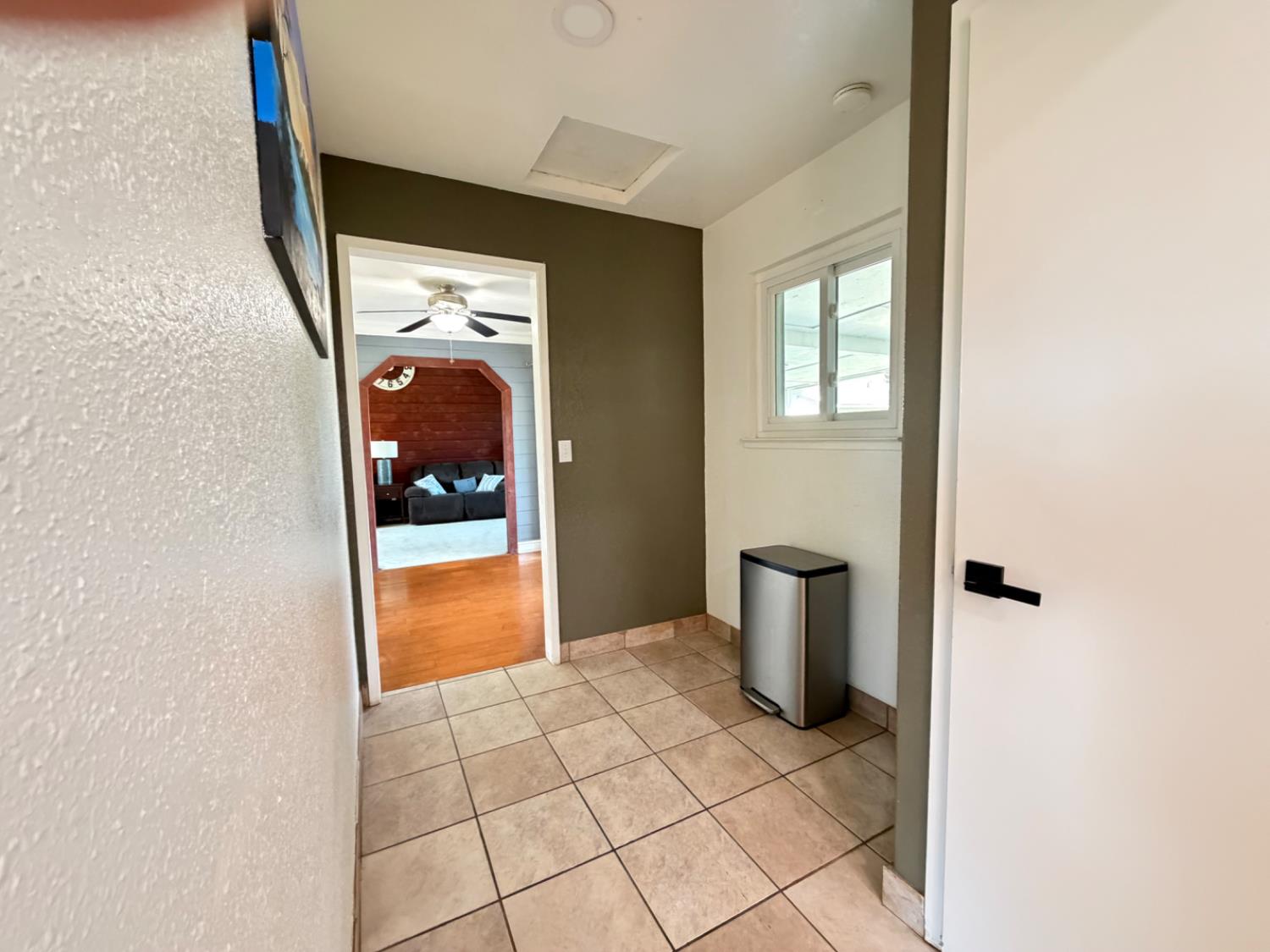 1547 Patchett Dr, Newman, CA 95360