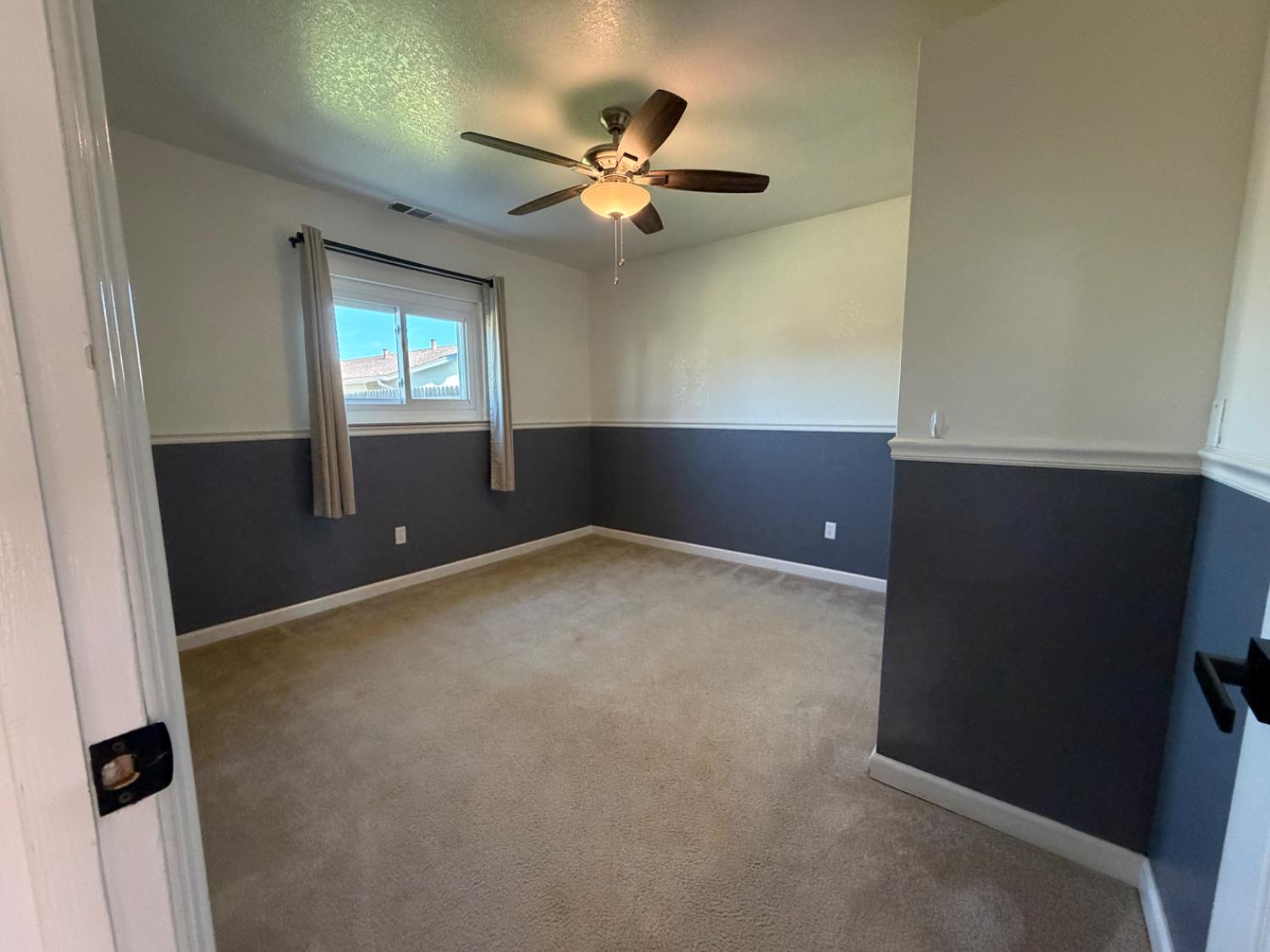 1547 Patchett Dr, Newman, CA 95360