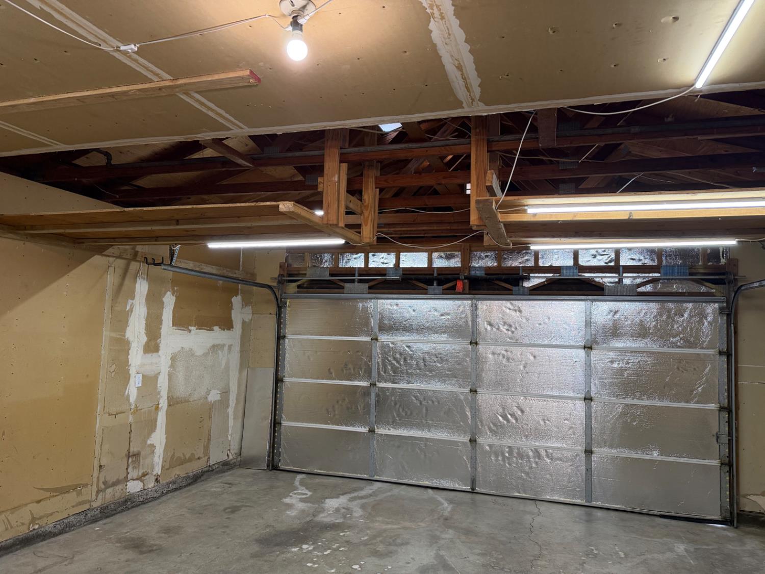 1547 Patchett Dr, Newman, CA 95360