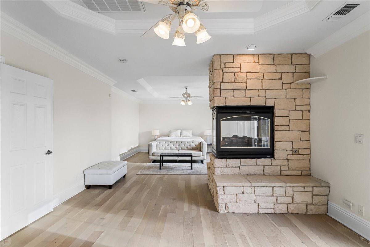 9624 Gray Fox Ct, Oakdale, CA 95361